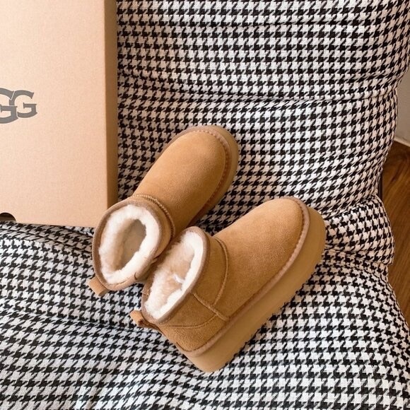 UGG Womens classic ultra mini platform boots Chestnut - Picture 4 of 8